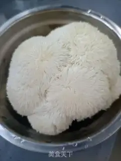Make Monkey head mushroom belly soup step 9