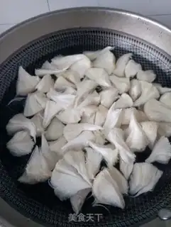 Make Monkey head mushroom belly soup step 10