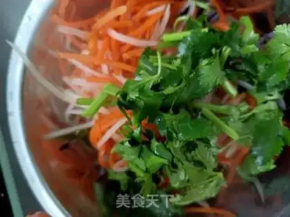 Make Three-colour radish shrimp step 12