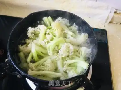 Make Tomatoes step 1