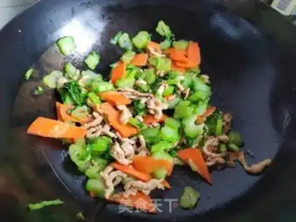 Make Carrot mustard step 5