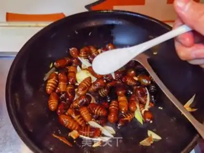 Make Shrimp and sea cucumber step 11