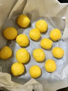 Make Coconut souffle ball step 6