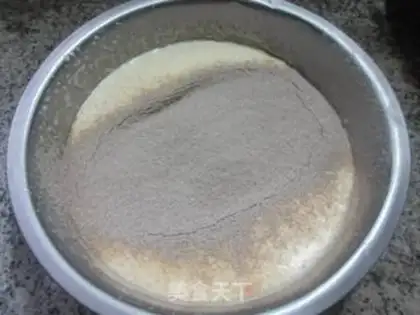 Make Paper cups, all-oiled wheat cakes step 4