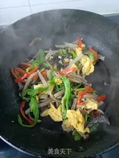 Make Ugly eggs, sea cucumbers, deer mushrooms step 8