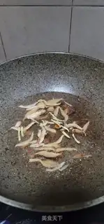 Make Eelsballs, mushroom soup step 4