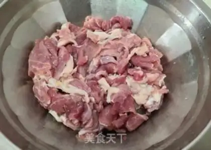 Make Lamb noodles step 0