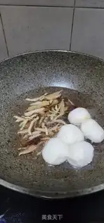 Make Eelsballs, mushroom soup step 5