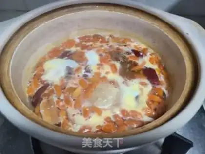 Make Red-tree egg soup step 4