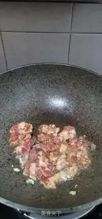 Make Snowflake beef and carrots step 4