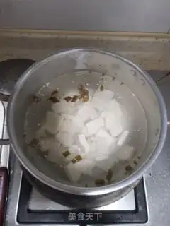 Make Spicy soup step 4