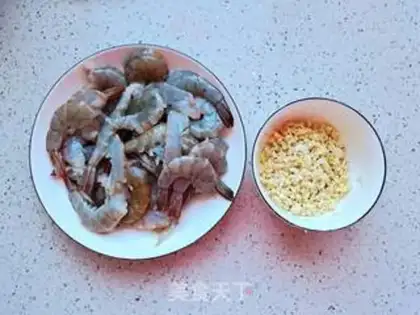 Make ♪ Flowers with rich garlic shrimp ♪ step 1
