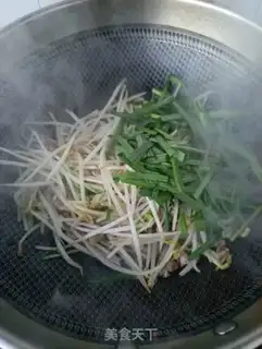 Make The green bean sprouts step 9
