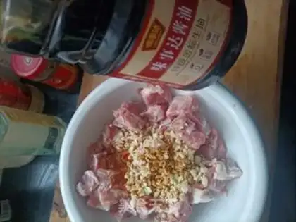 Make Garlic bean ribs step 4