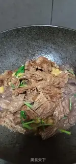 Make Pyramid step 18