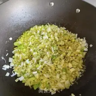 Make Cracker egg steam step 4
