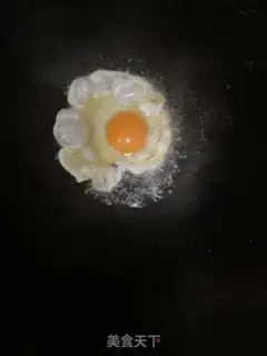 Make Milk cheese and turkey noodles step 0