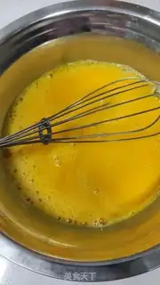 Make Eggs, pine sausages step 6