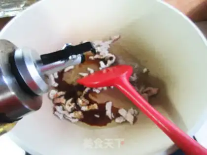 Make Pretzels with soybeans step 4