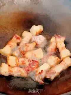 Make Five flowers and sour sauce step 1