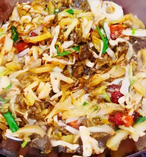 Make Five flowers and sour sauce step 5