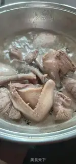 Make Red cucumber pigeon soup step 3