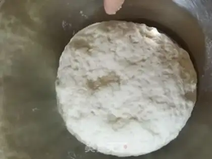 Make A dumpling pan and a bun step 3