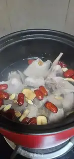 Make Red cucumber pigeon soup step 6