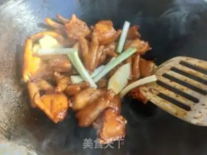 Make Carrot potatoes, chicken wings step 8