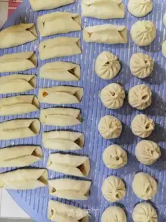 Make A dumpling pan and a bun step 17