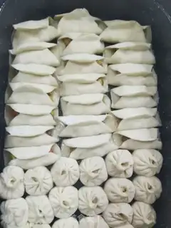 Make A dumpling pan and a bun step 18