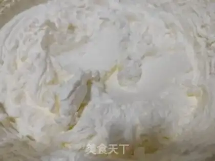 Make Fancy cream cake step 1