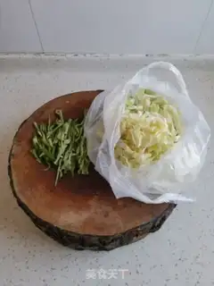 Make Pyramid and cabbage step 0