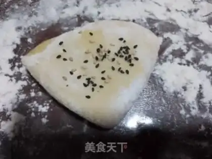 Make Homemade tomato fried eggs step 7