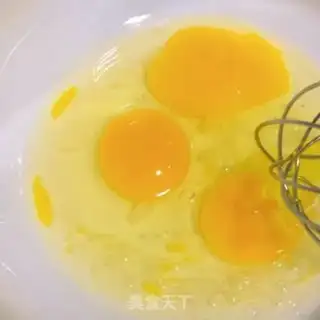 Make Spinach fried eggs step 4