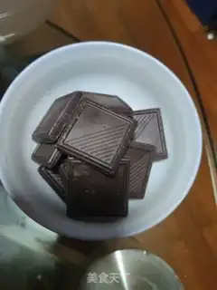 Make A chocolate-cracker, a cracker step 3