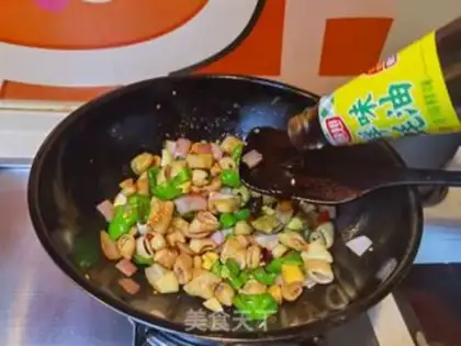 Make Chili fried intestines step 12