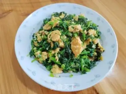 Make Spinach fried eggs step 8
