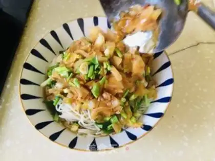 Make Sour and lamb noodles step 11