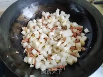 Make The meat and radish tofu step 5