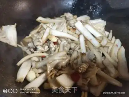 Make Scrambled cabbage step 2