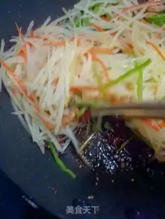 Make The seameal smelts potatoes step 19