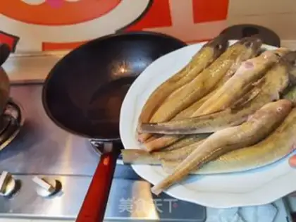 Make Soy sauce and catfish step 6
