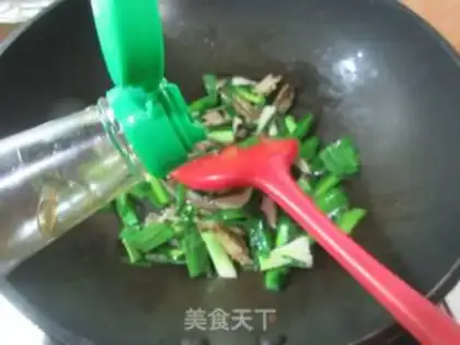 Make Garlic fried abalone step 8