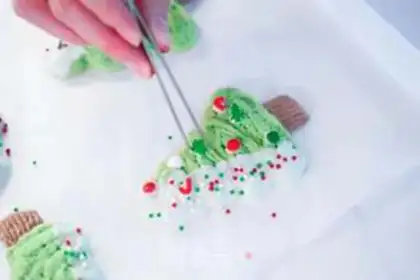 Make Christmas cookies step 5