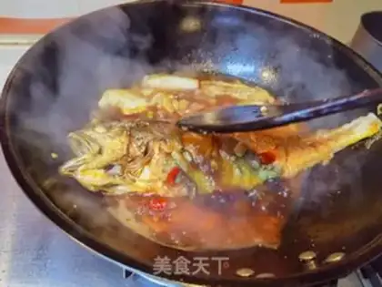 Make Burning yellow fish step 24