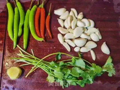Make Garlic intestines step 1