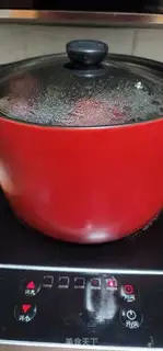Make Black Ling Chi-Chicken soup step 5