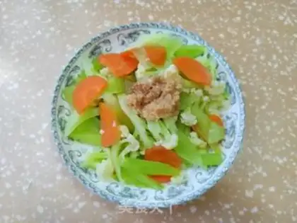 Make A gravy carrot step 2