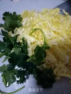 Make Shrimp cabbage step 1